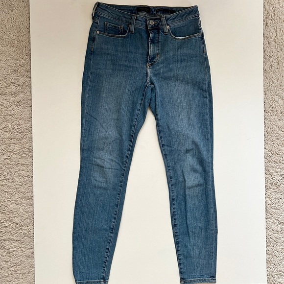 Banana Republic Curvy Mid Rise Skinny Jeans - Picture 8 of 16